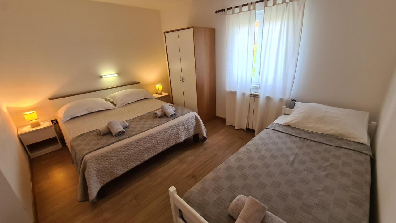 Apartamento Romeo Sukošan Exterior foto